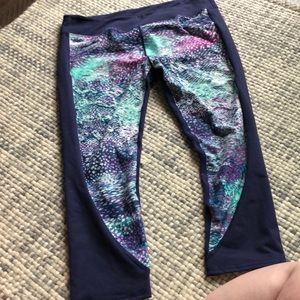 Fabletics quarter leggings